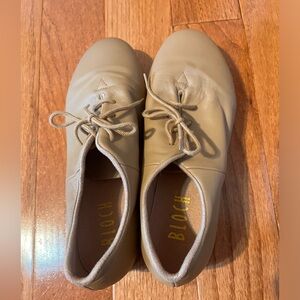 Beige Tap/Dance Shoes - Size 8.5